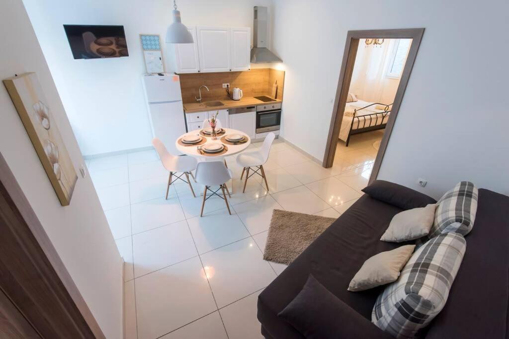 Apartament Apartman M&S 1 Kali, Otok Ugljan Zewnętrze zdjęcie